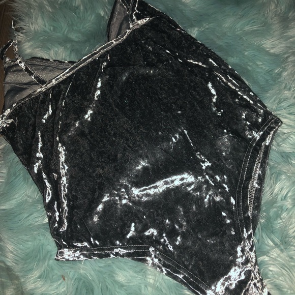 Gray velvet bodysuit - Picture 3 of 3